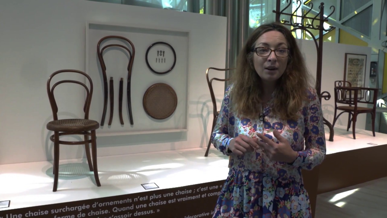 Teaser 1 // Mais qui a tué l'ornement ? // la chaise Thonet