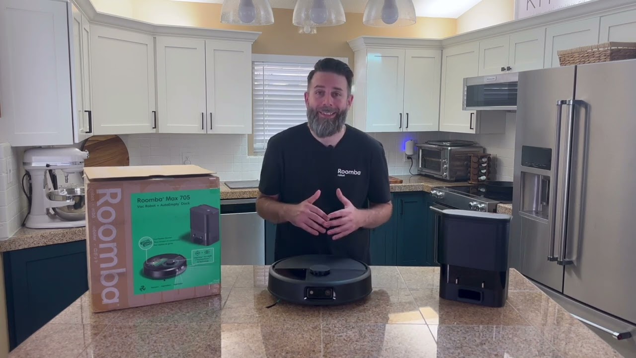 Let's get to know the Roomba® Max 705 Vac robot + AutoEmpty™ dock