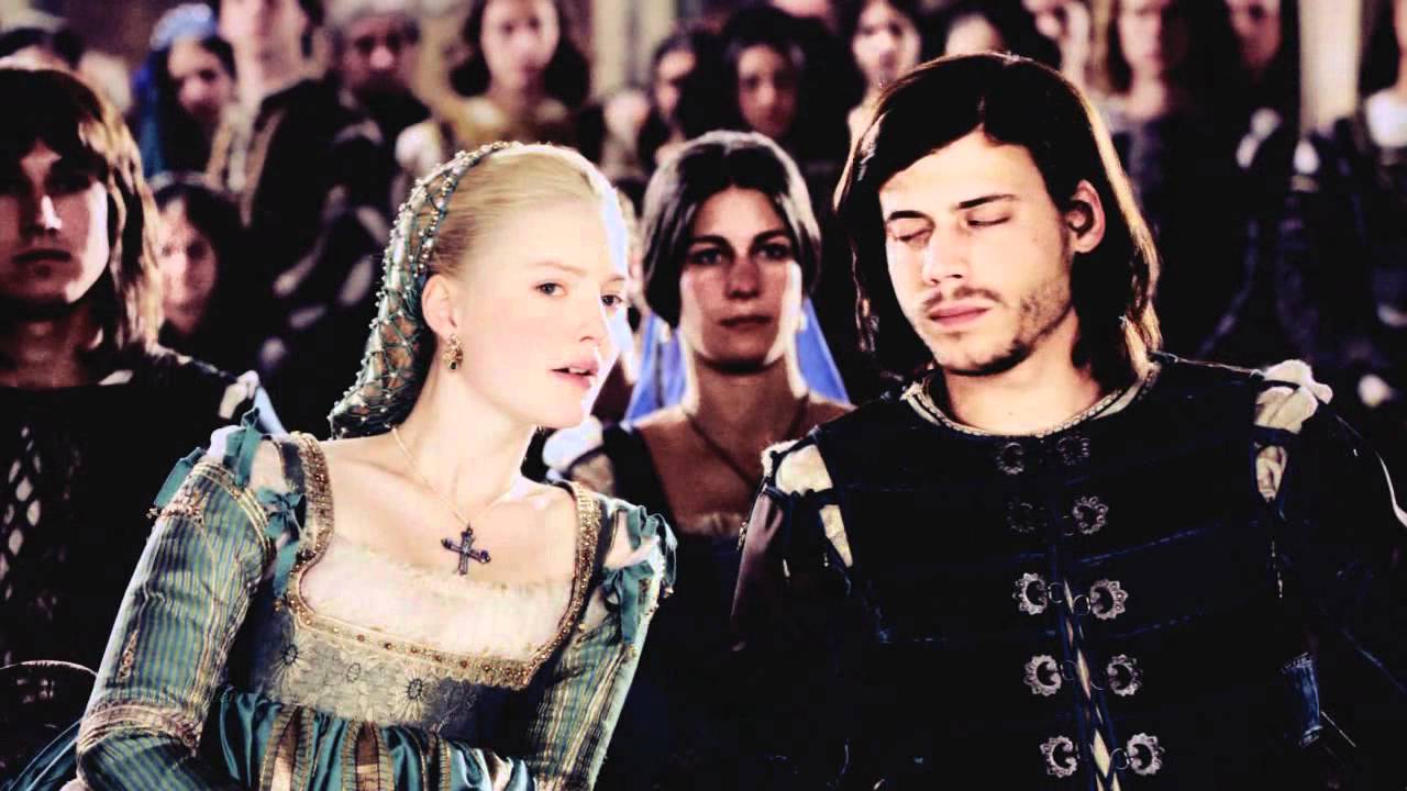 She is everything to me {Cesare & Lucrezia}
