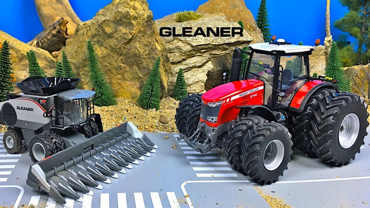 MAQUINAS AGRICOLAS CON TRACTOR COSECHADORA Y CAMION TRANSPORTADOR