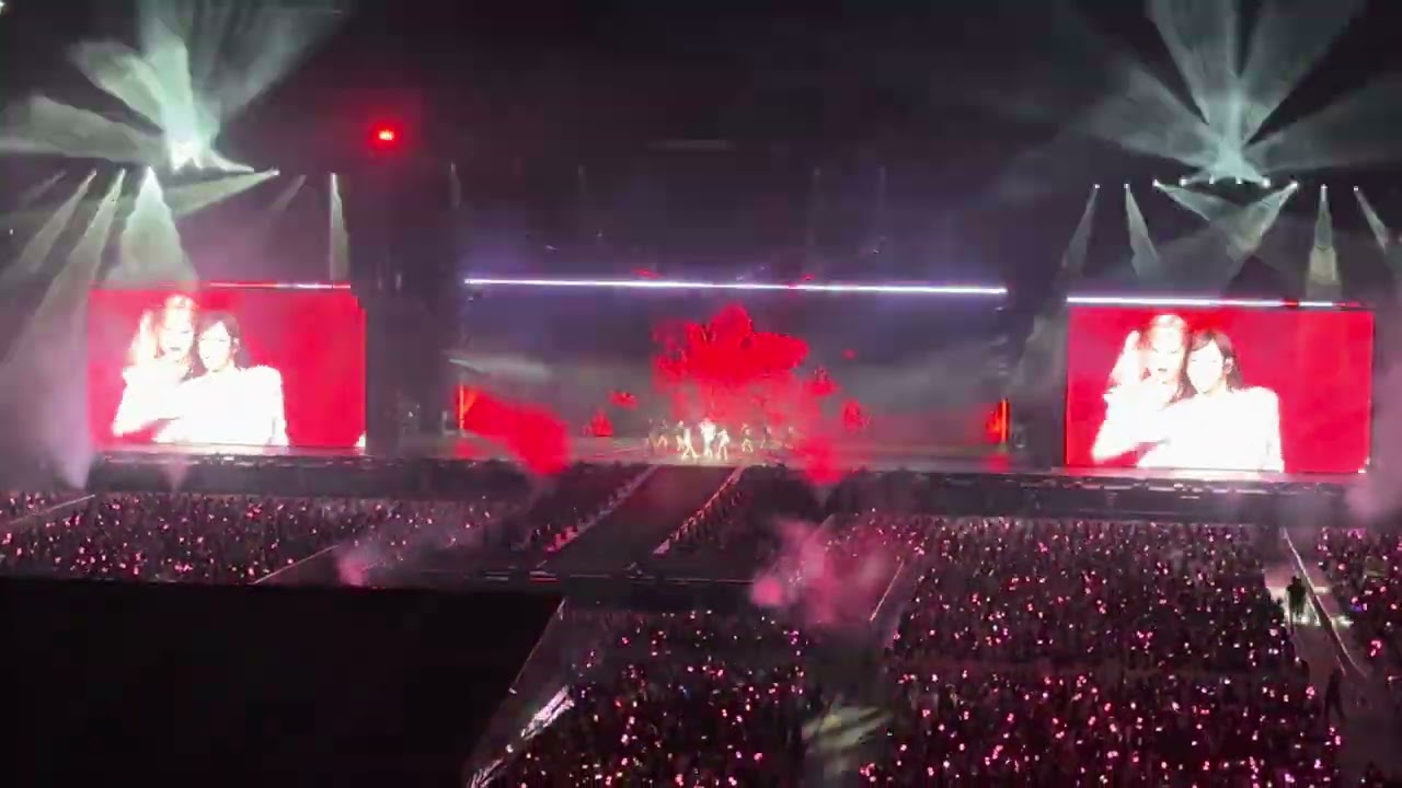 BLACKPINK BORN PINK BANGKOK ENCORE - Opening + How You Like That + Pretty Savage + WHISTLE (Day 1)