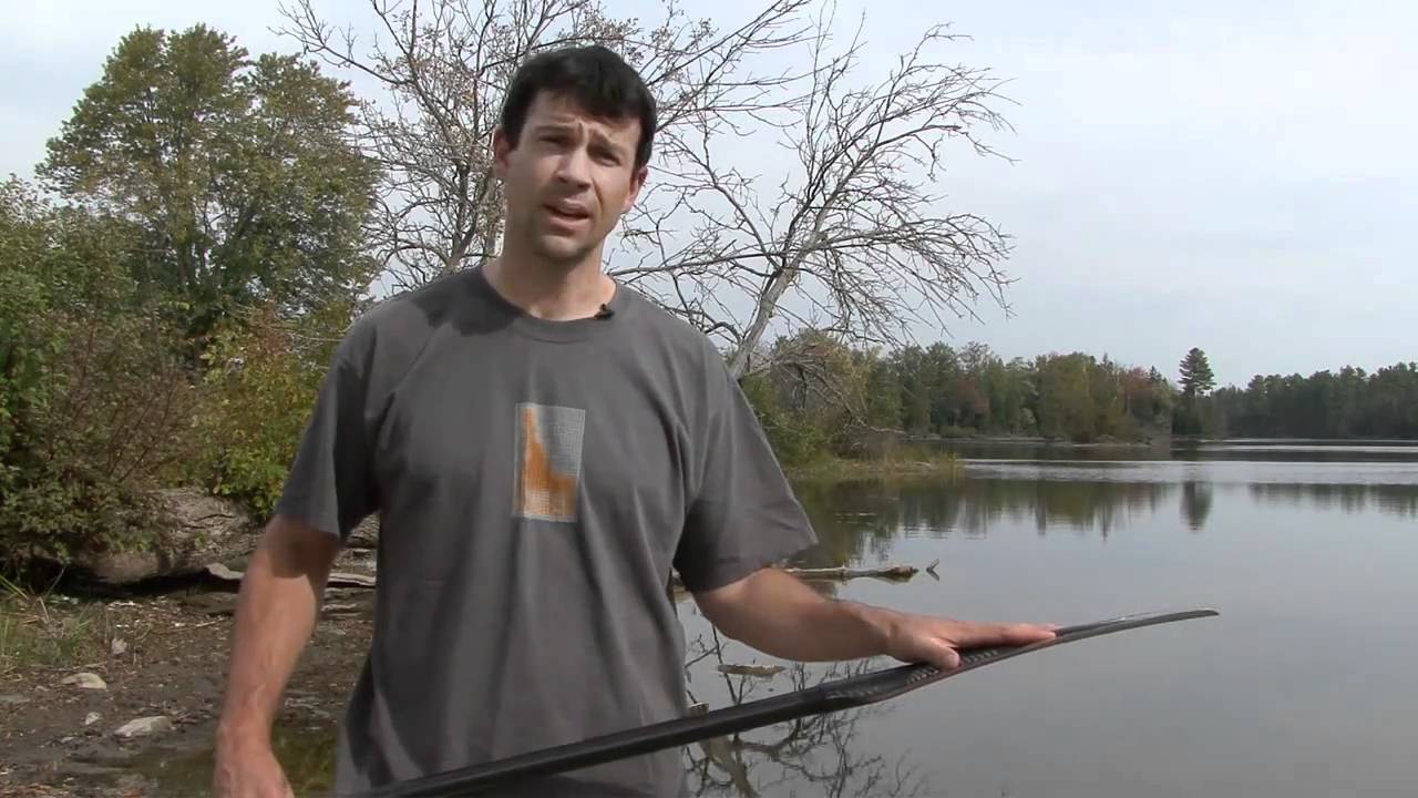 The Dry Head Roll - Rolling a Kayak and Keeping Your Head Dry