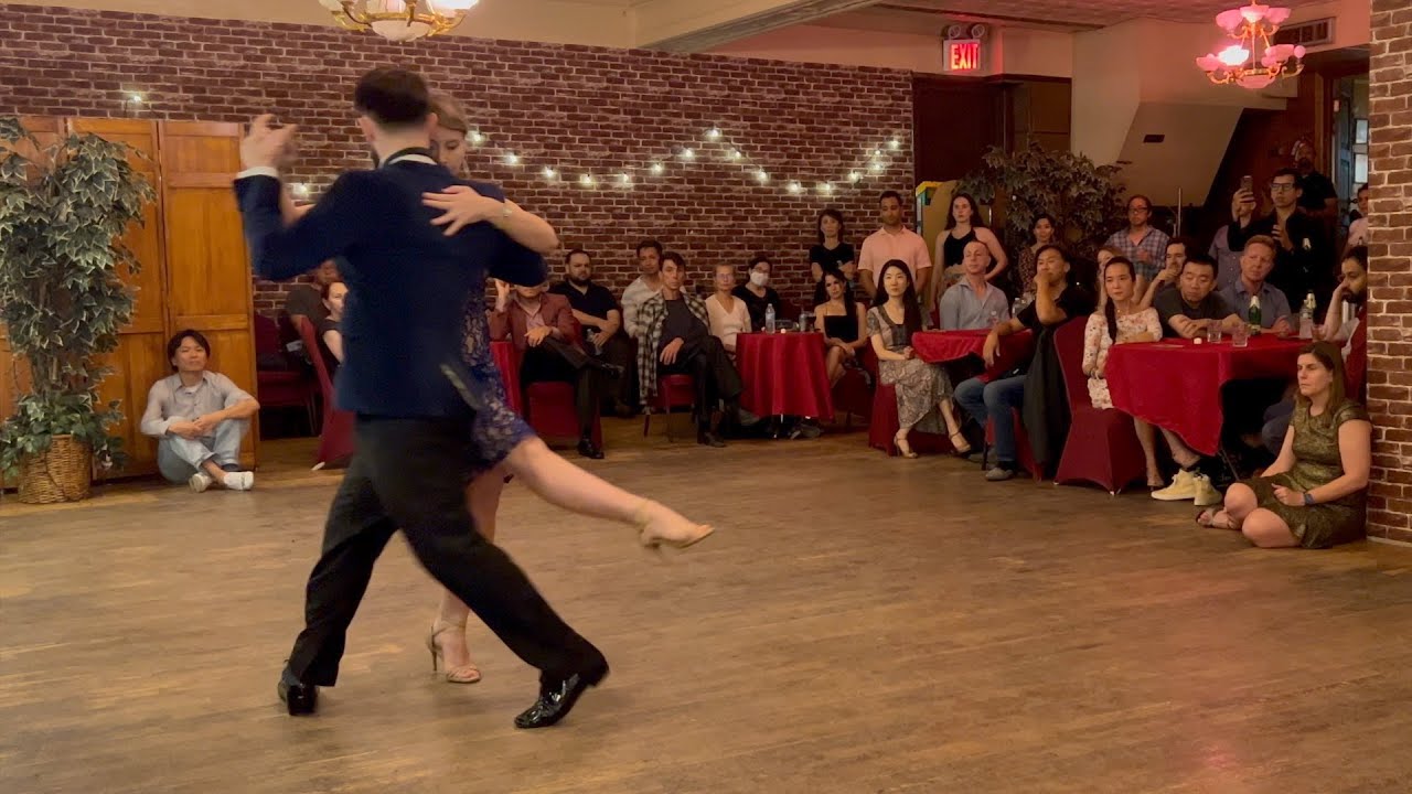 Maja Petrović  & Marko Miljević  - 