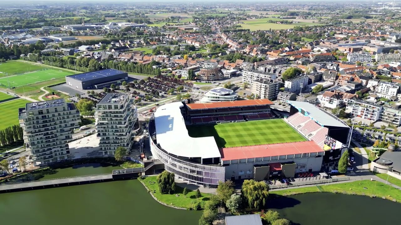 07/10/2022: Waregem Elindus Arena