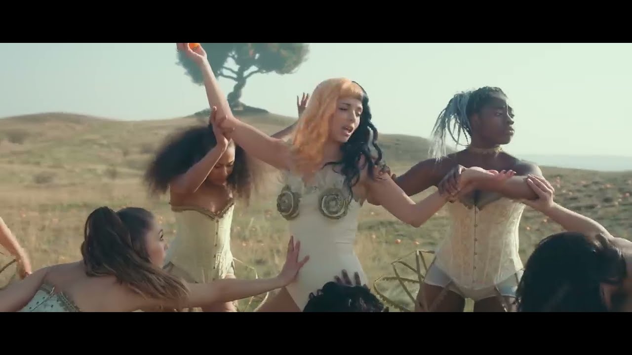 Melanie Martinez - Orange Juice [Official Music Video]