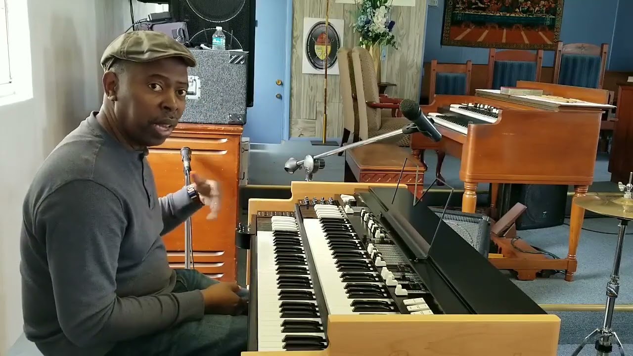 Viscount Legend Organ, Hammond B3, Leslie 122,  Bishop Samuel Butts
