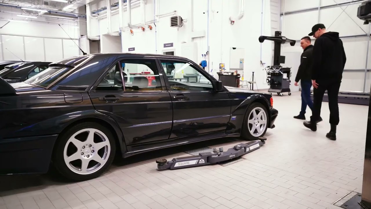 Z miłości do motoryzacji. Autotrade Mercedes-Benz w Markach