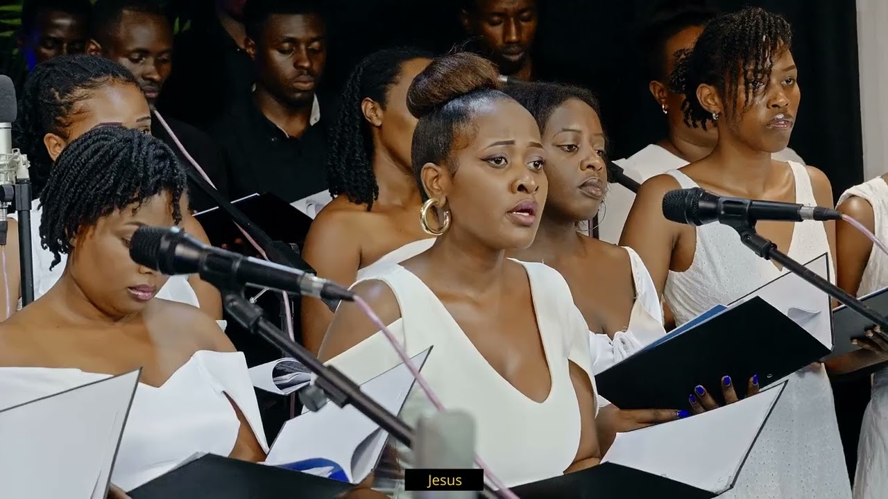 Ntama w'Imana | Choeur International et Ensemble Instrumental Performance.