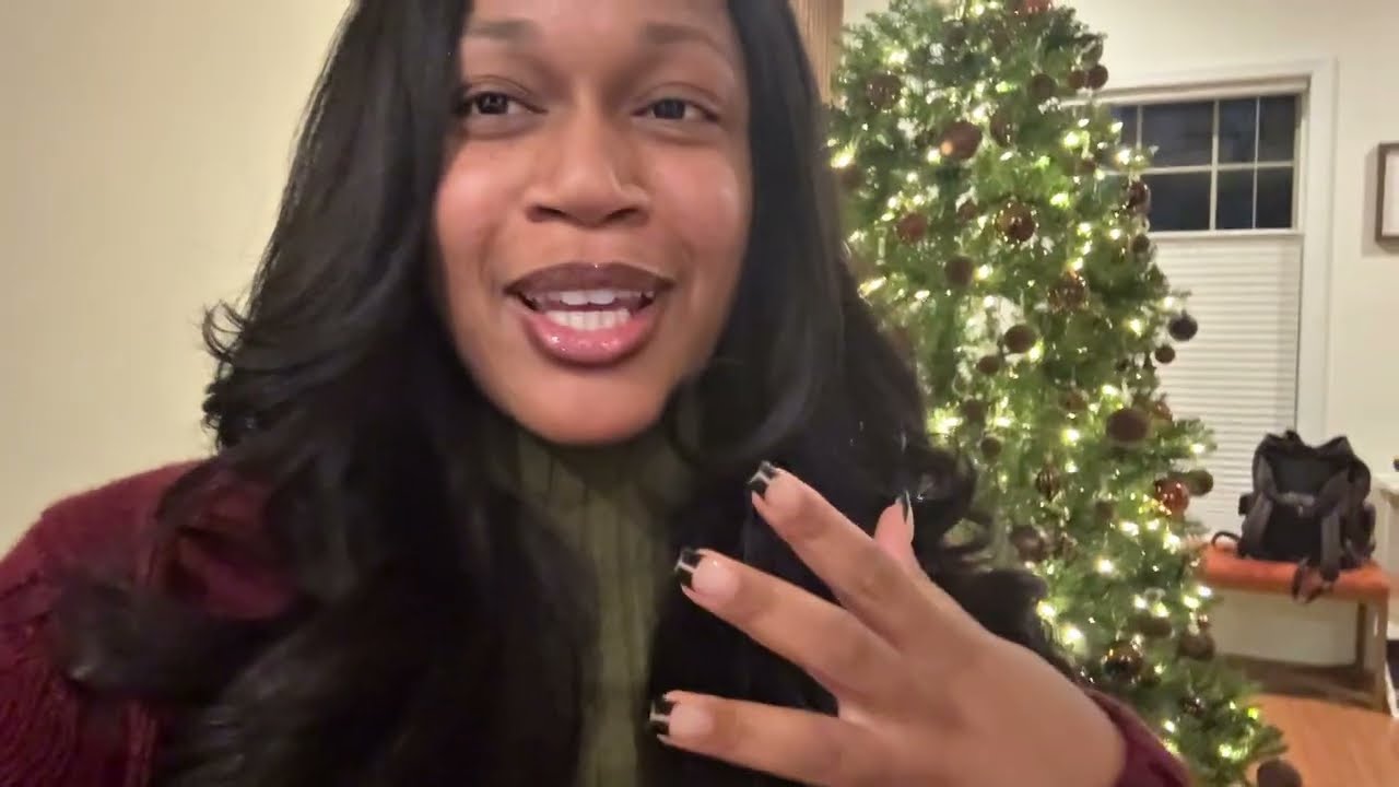 VLOGMAS 2025| Making New Friends and Trying Mexican Pizza in Philly 