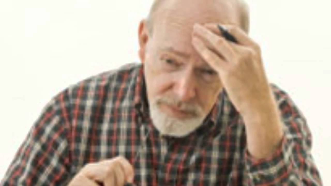 PAY MONTHLY BILLS, BALANCE CHECKBOOK, SORTING MAIL FOR SENIORS OR ANYONE.