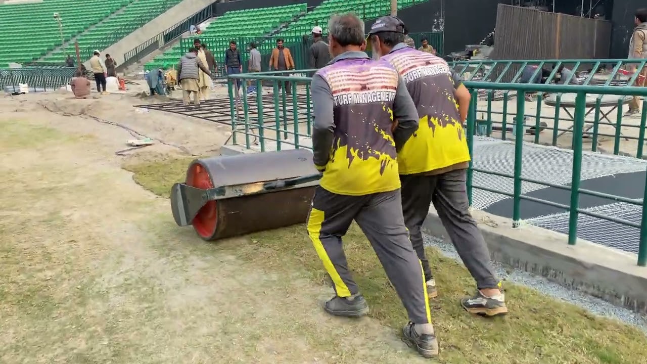 gaddafi stadium lahore live streem