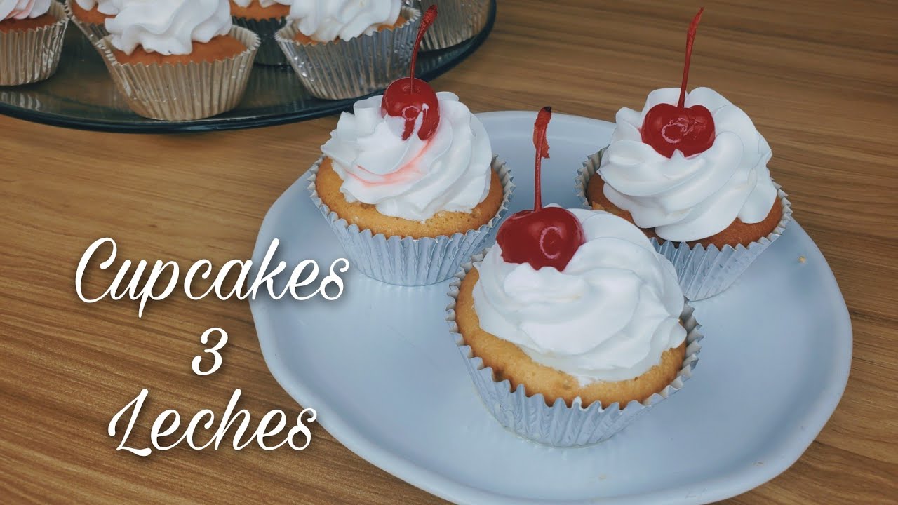 Cupcakes 3 Leches 🧁 Vainilla 🧁Facil Y Delicioso 😋 Cupcakes Esponja