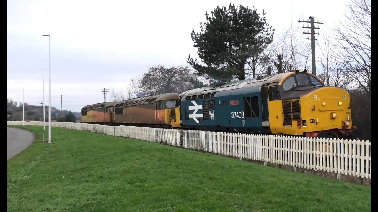 Class 56s Bo'ness Scotland December 2025.