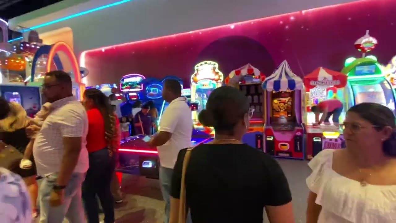 SCREAM Land /  Lo Nuevo en  Ágora Santiago Center.