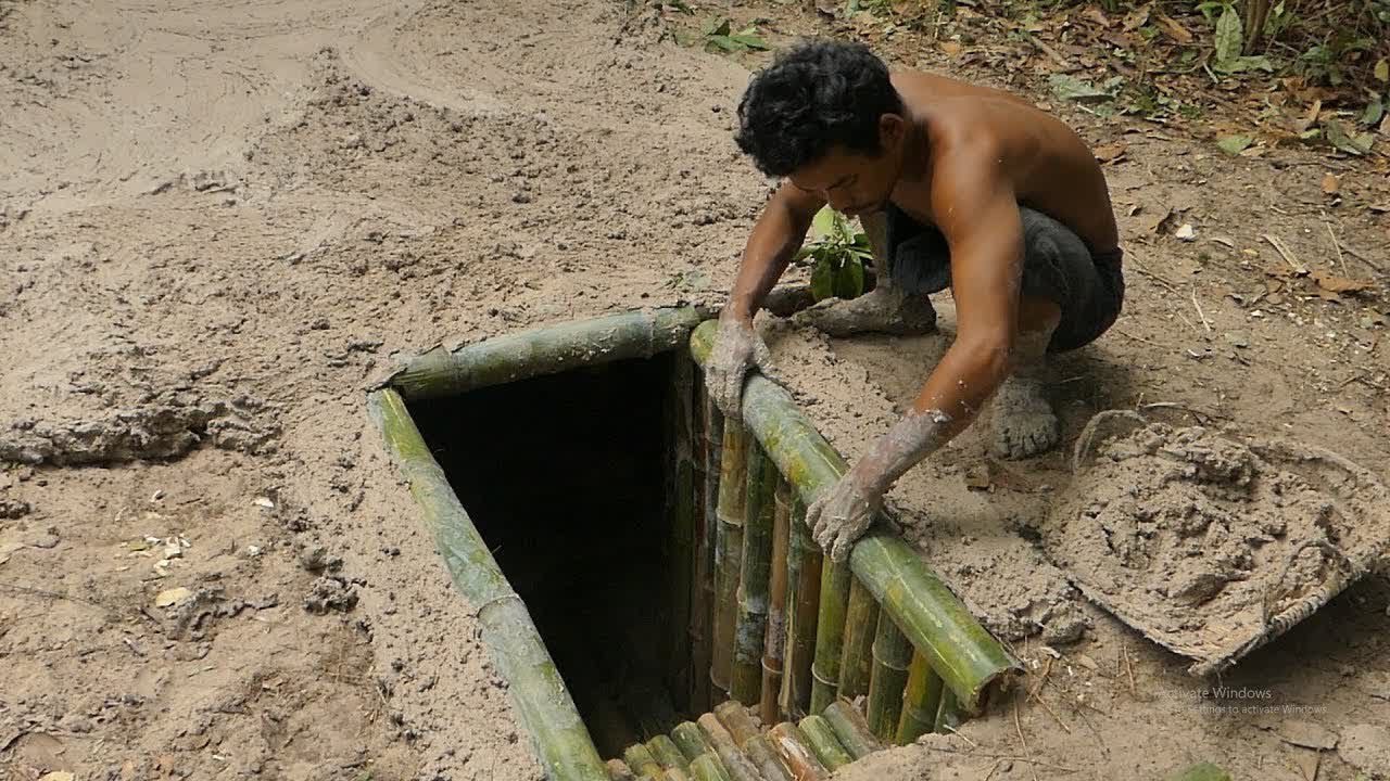 Incre&iacute;ble! La Construcci&oacute;n De La Mayor&iacute;a De Los Subterr&aacute;neos Secretos De Bamb&uacute; De Casa En La Piscin