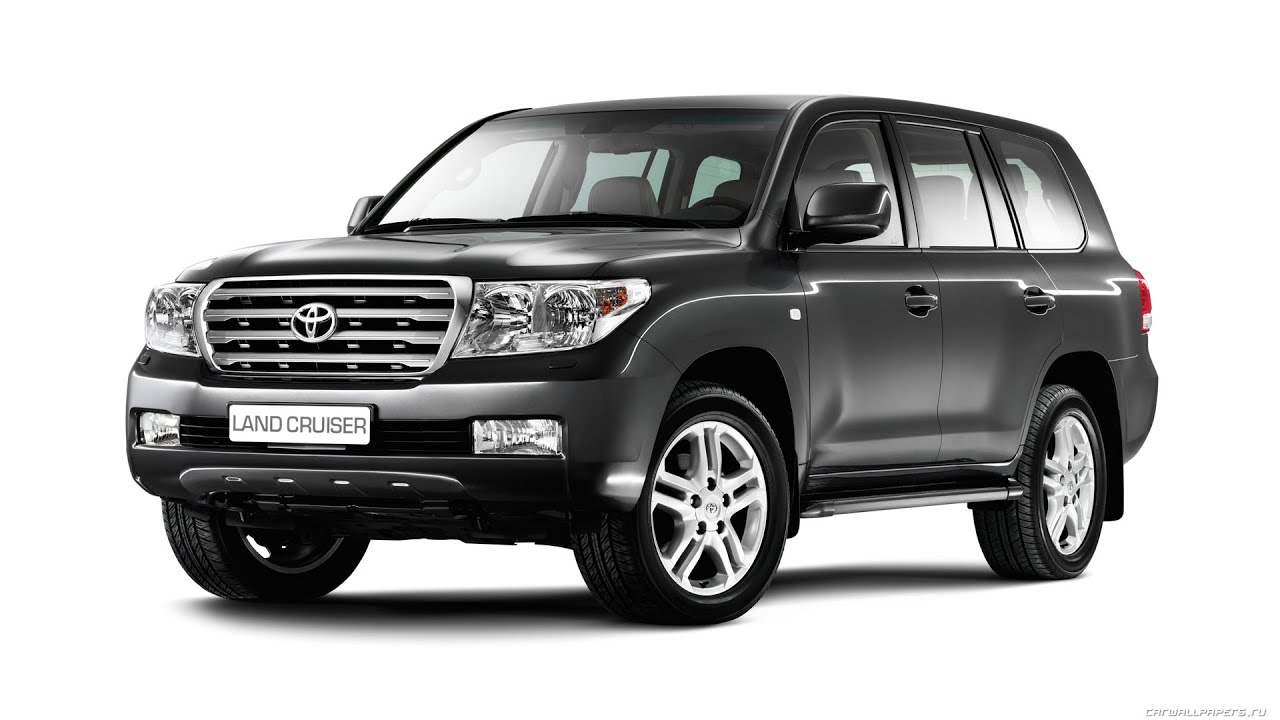 Замена лобового стекла на Toyota Land Cruiser 200 в Казани.