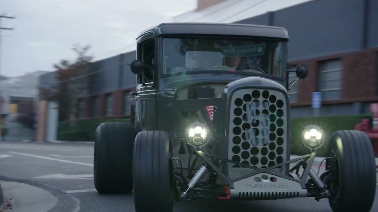 1934 FORDTRUSS In Motion