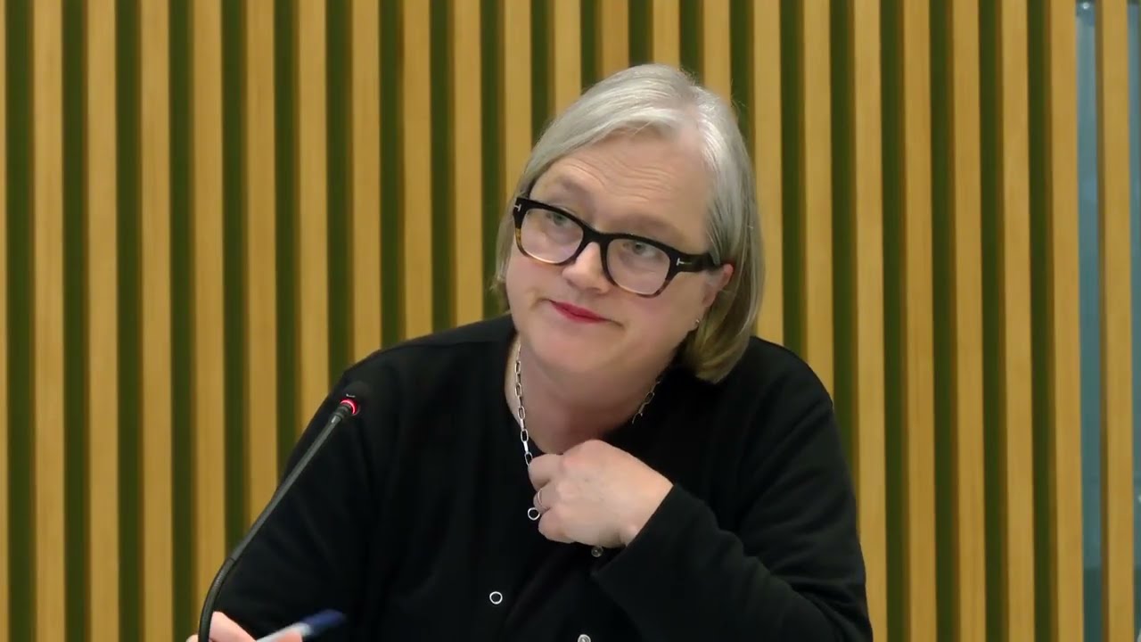 Is TfL finally on a path to get renewable energy powering the tube? | Caroline Russell