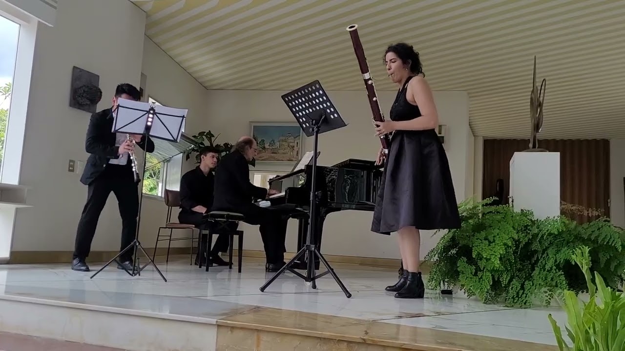 Trío de Poulenc para Oboe, Fagot y Piano,  2do Movimiento 