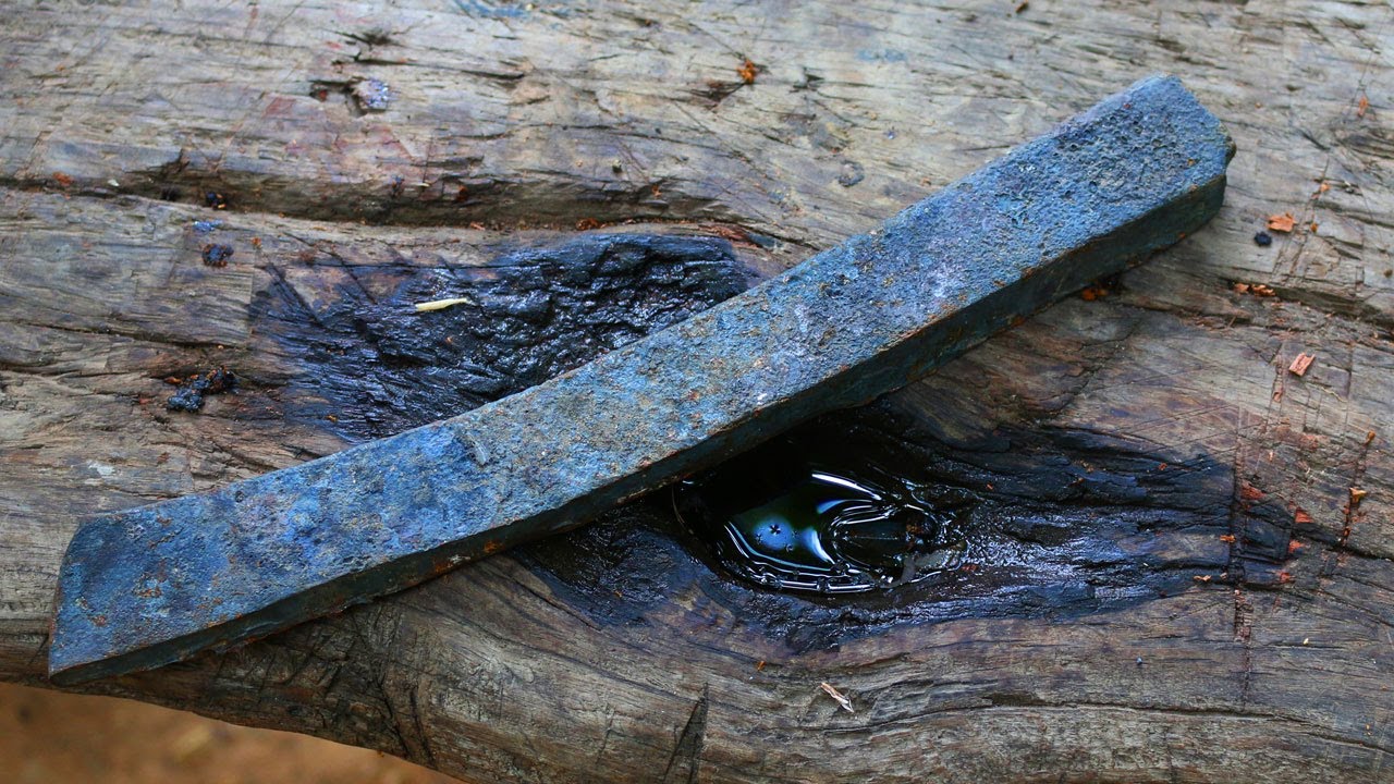 Making A Sword Knife From Strong Metal - Tool Restoration Rust Removal.