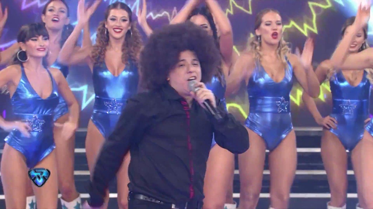El Dipy cant&oacute; 
