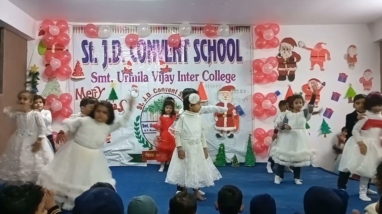 Tujhe Dekha To Ye Jana Sanam | School Dance Performance