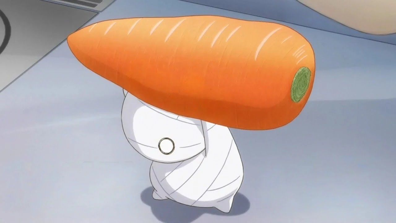 شاب وحيد بيلاقي كائن غريب صغير وبيساعده في المطبخ 🤣 | ملخص انمي كامل| حكاية سورا و المومياء 😂