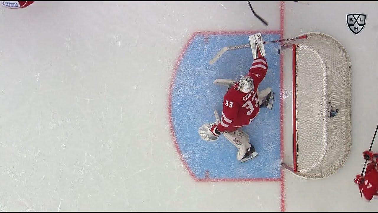 Marchenko sends it home off the slot