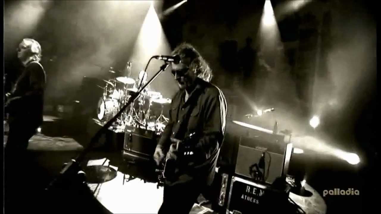 R.E.M. - Supernatural Superserious (Live)