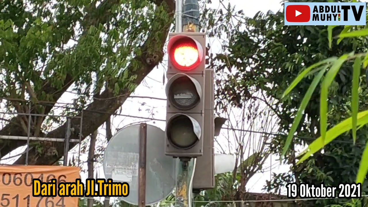 PERBAIKAN TRAFFIC LIGHT ERROR AKIBAT PROYEK DI SIMPANG JL.WAHIDIN - TRIMO - KRASAK TIMUR, YOGYAKARTA