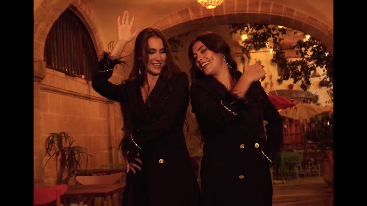 LAS ZARZANAS - LA LUNA (Video official) #zarzanas #luisdeperikin #laluna