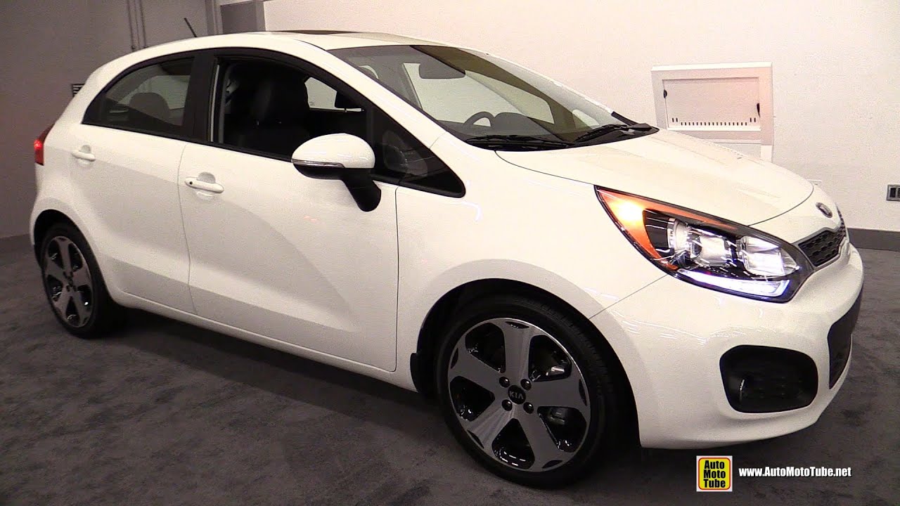 2015 KIA Rio - Exterior and Interior Walkaround - 2015 Ottawa Gatineau Auto Show