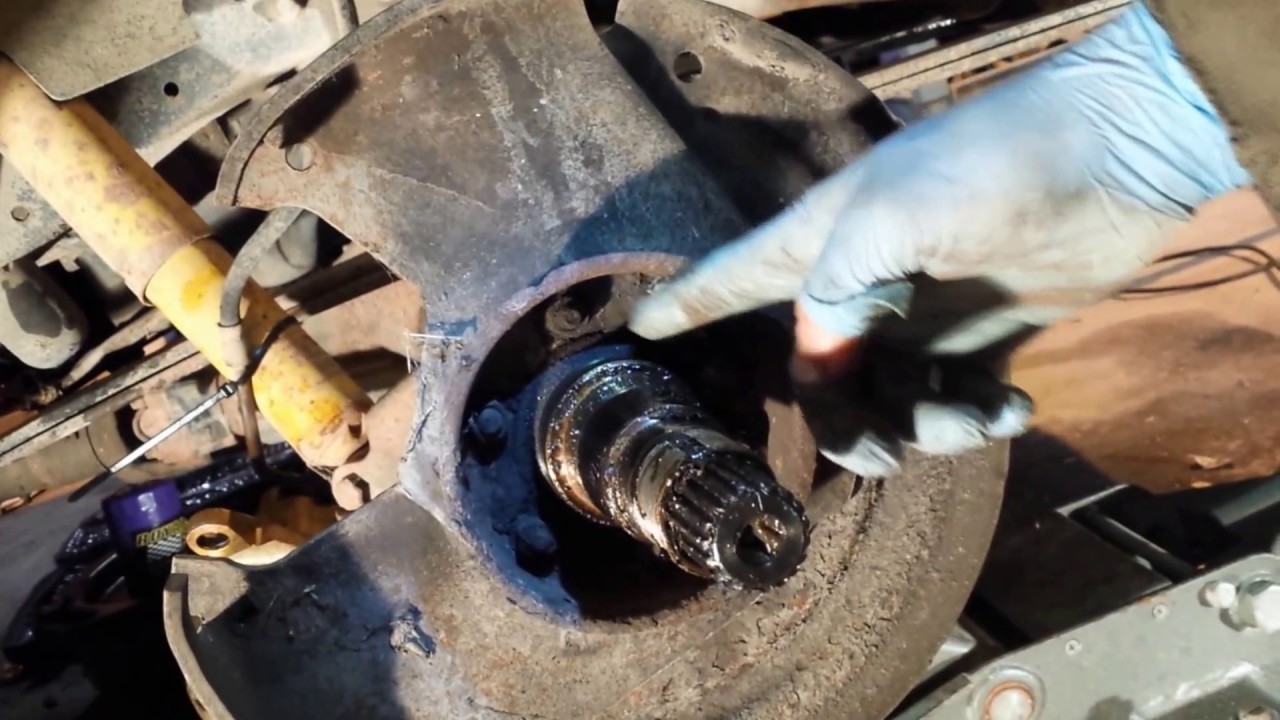 1987 Chevy Suburban rotor and  brake caliper change out