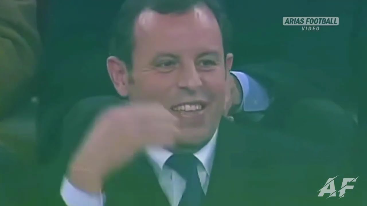 Las Jugadas M&Aacute;S ALUCINANTES de Lionel Messi Humillando Rivales