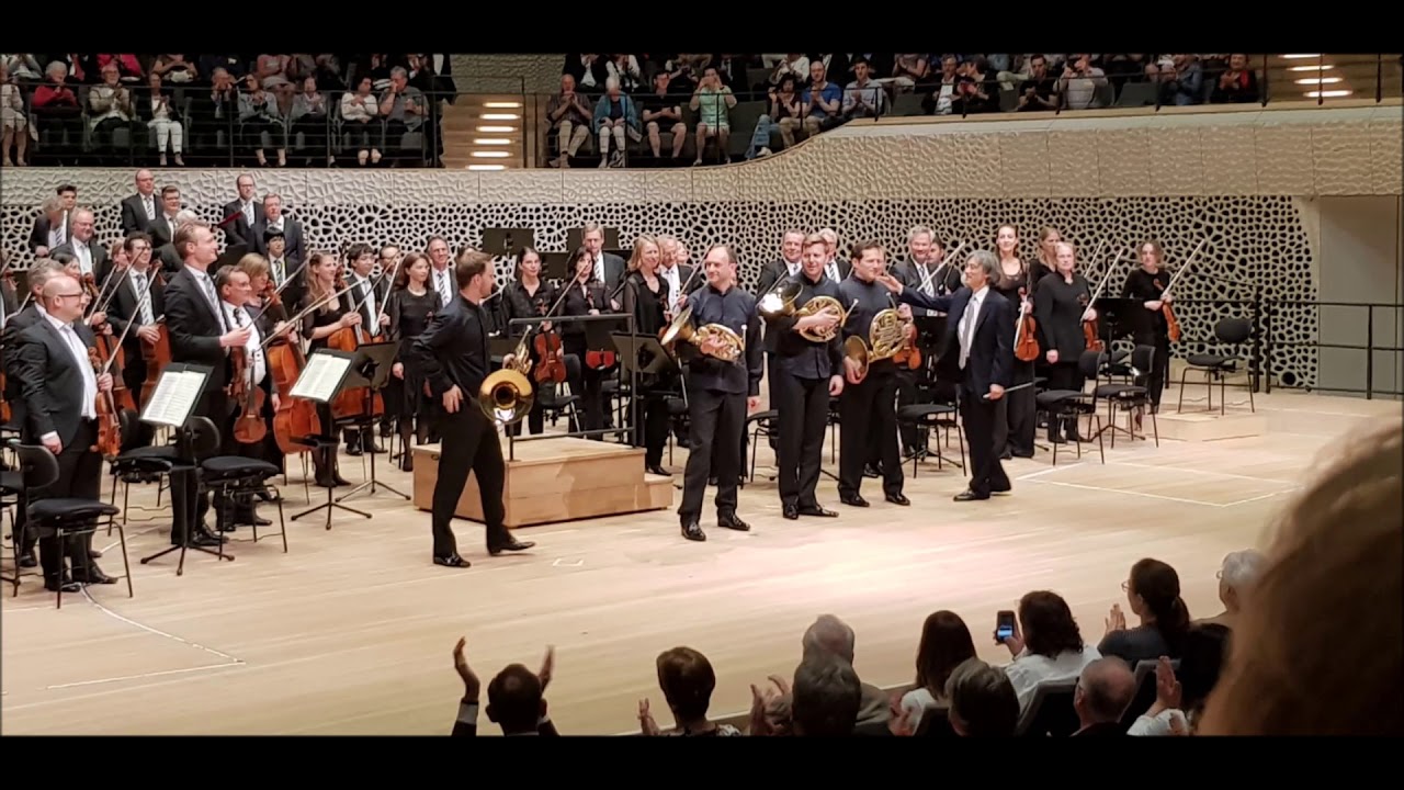 Robert Schumann Konzertstück op. 86 for four Horns and Orchestra