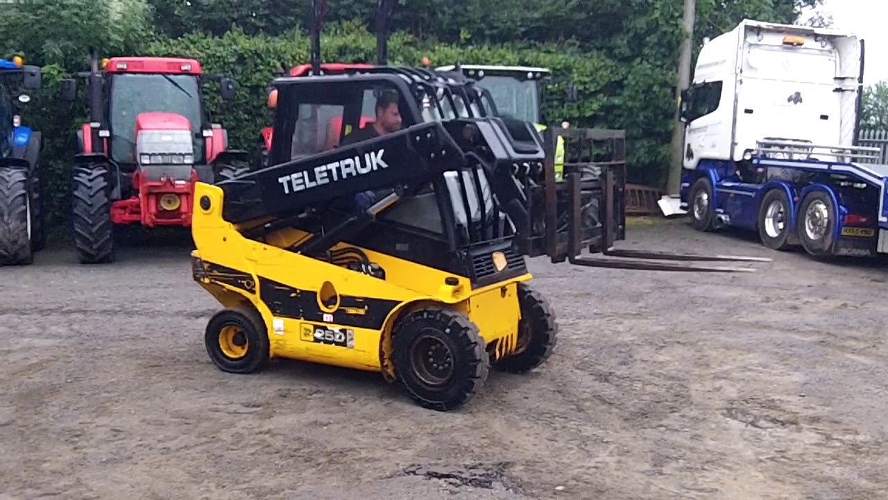 JCB TLT25D Teletruk
