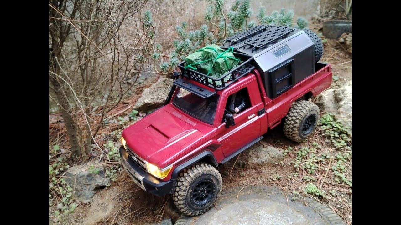 MN 82 TOYOTA LAND CRUISER LC 79 ON A SHORT TRIP RC