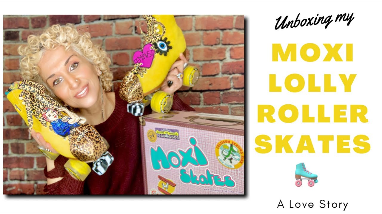 Unboxing & Meeting My Moxi Lollys For the First Time Ever! First Impressions & A HELLOOOO LOLLY!