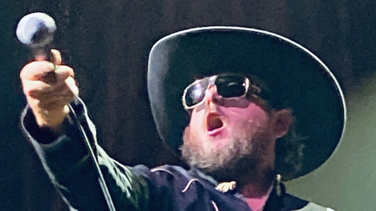 Paul Cauthen - &ldquo;Country Comin Down&rdquo; @Brooklyn Bowl Nashville 4/30/22