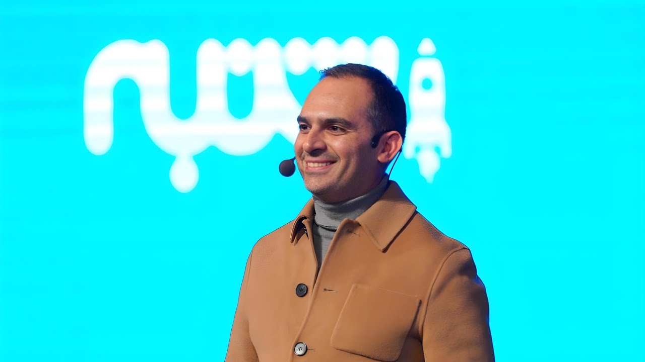 «جان‌کاه ولی جان‌بخش!» سخنرانی میلاد منشی‌پور در یلداسامیت هشتم