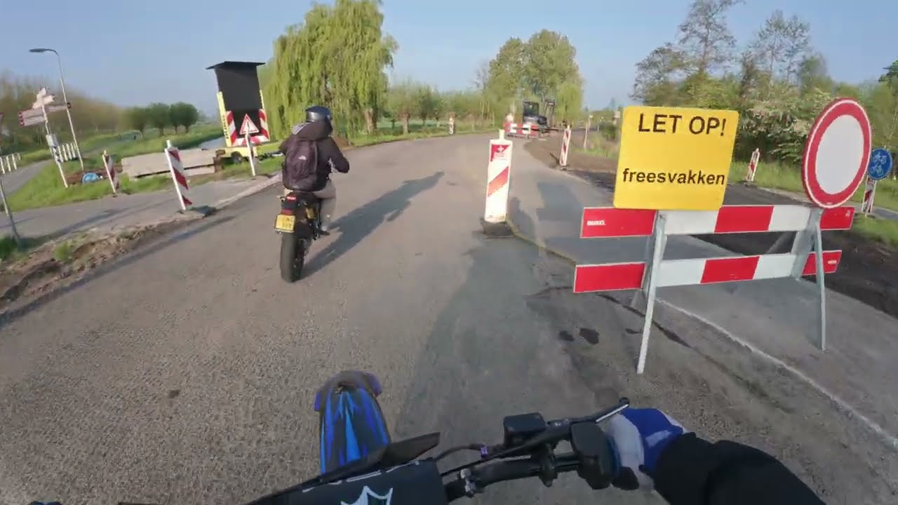 Morning ride Derbi senda 88cc (Engine blown?) [4k 120fps]