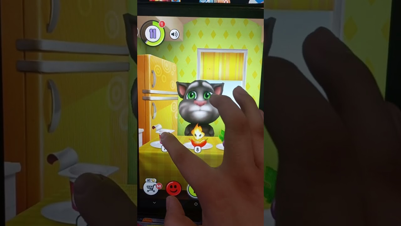 My talking tom old version 2.4.2 (2013) part 8 