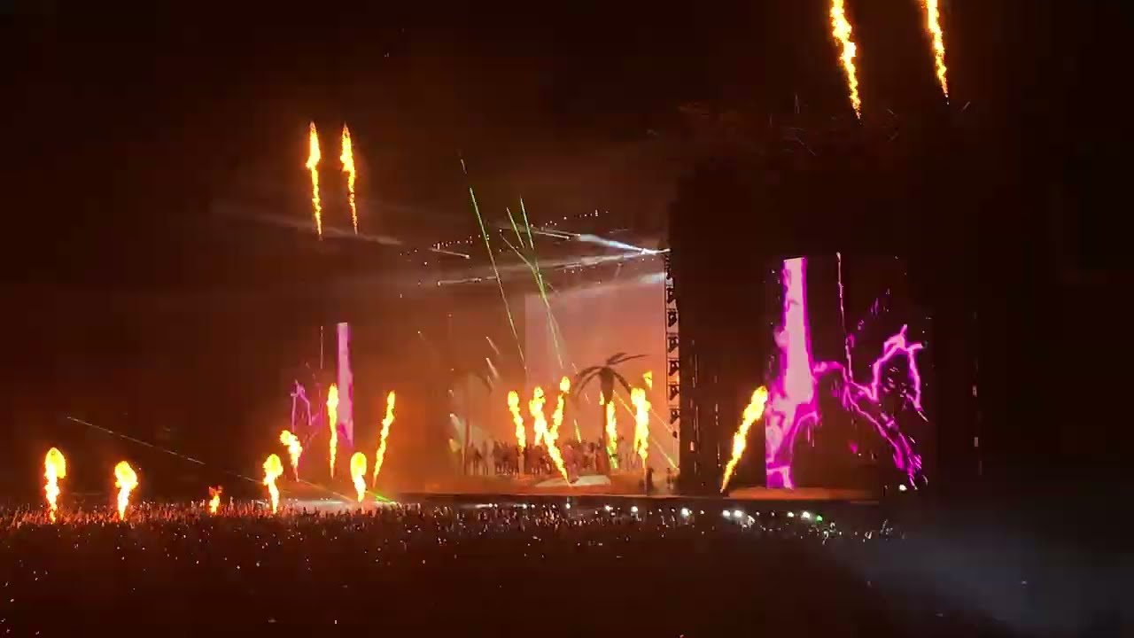 El Apagón + Después De La Playa - Bad Bunny en Chile 2022