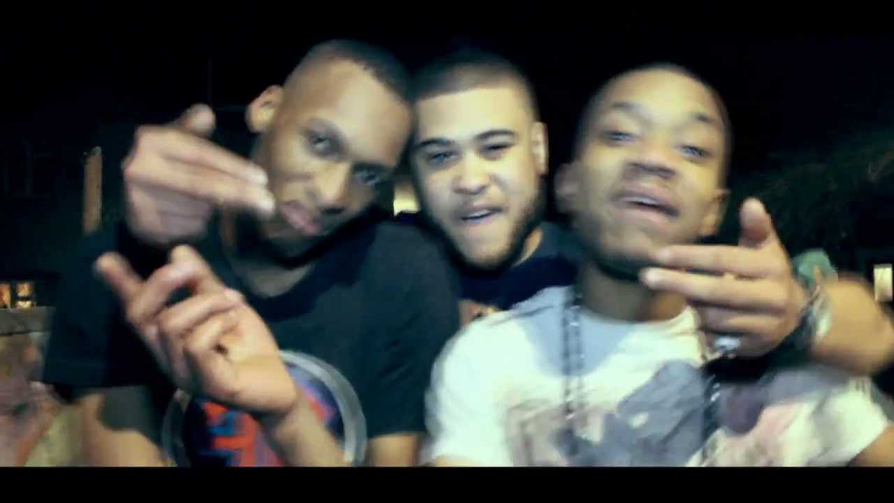 [Tulse Hill] Rix, Spar & LiL T - Nothin But Work (Hood Video)