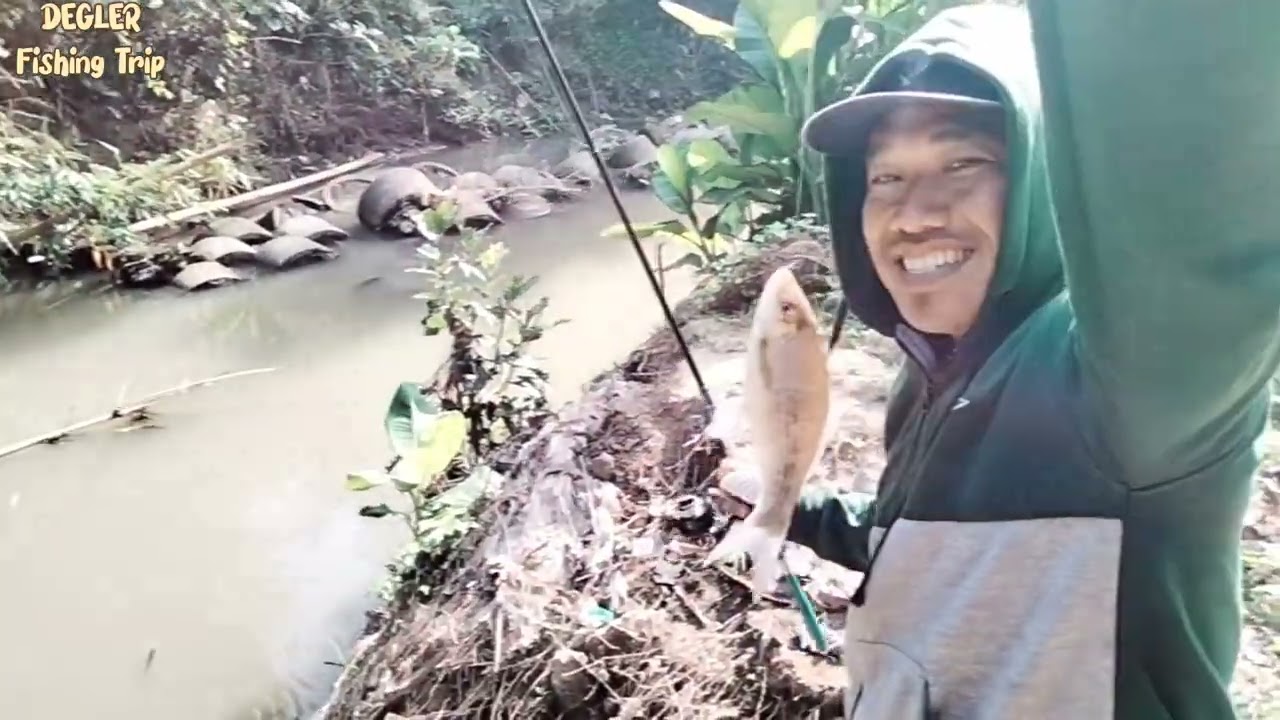 di dua spot yang berbeda masih tetap ada cintanya