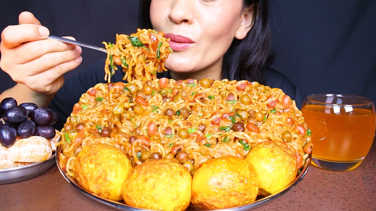 Eating Spicy Indian Maggi Masala Noodles with Boiled Eggs #ASMR/EATING SHOW MUKBANG #MAGGICHALLENGE