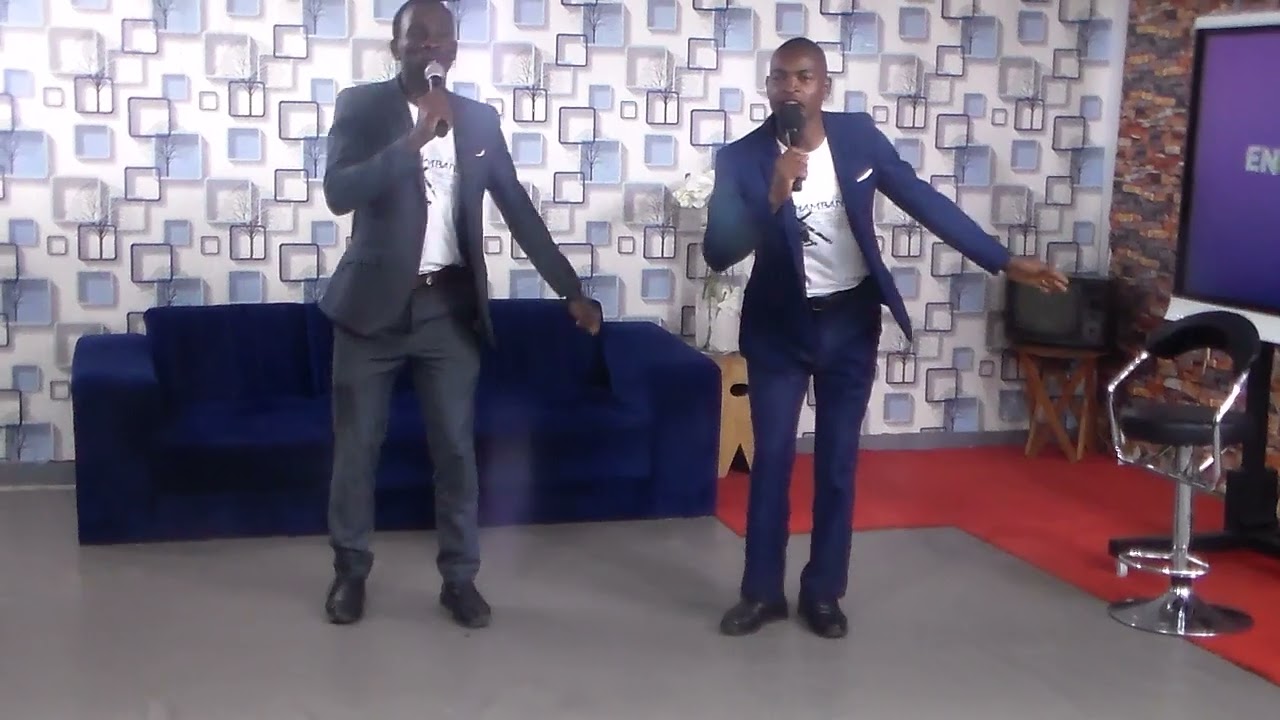 Ruala Xihambano do Benigno Andrade & Florencio Matiwe