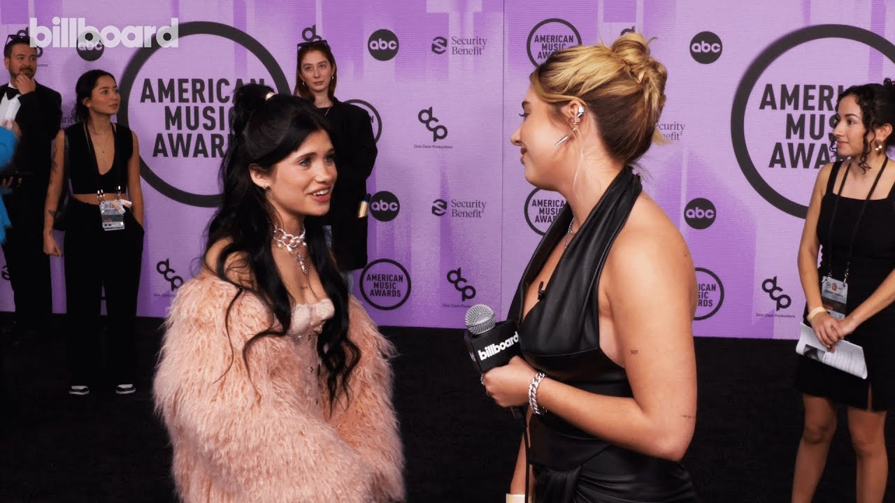 Nessa Barrett Reunites With Kenzie, Talks Favorite Track Off 'young forever' & More | AMAs 2022