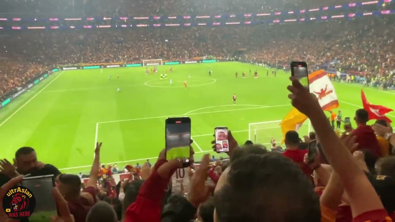 Galatasaray-Liverpool Maç Sonu Mehter Marşı Muhteşem