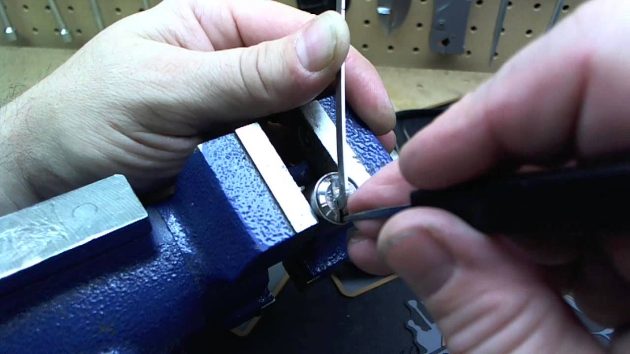 BiLock Generation 1 Quick Change Picked Blind First Attempt!!
